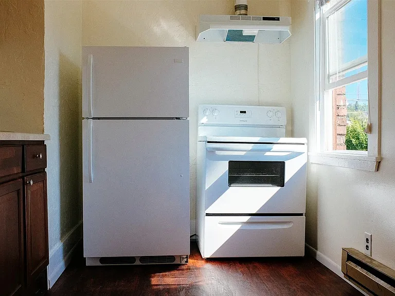 505 13th Ave #4 — Photo 8