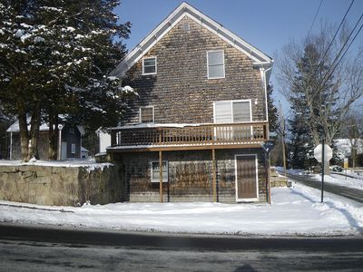 977 Main St, Hope Valley, RI, 02832