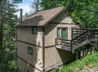 26412 Lake Forest Dr, Twin Peaks, CA 92391