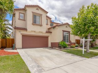 2112 Photinia Dr, Tracy, CA