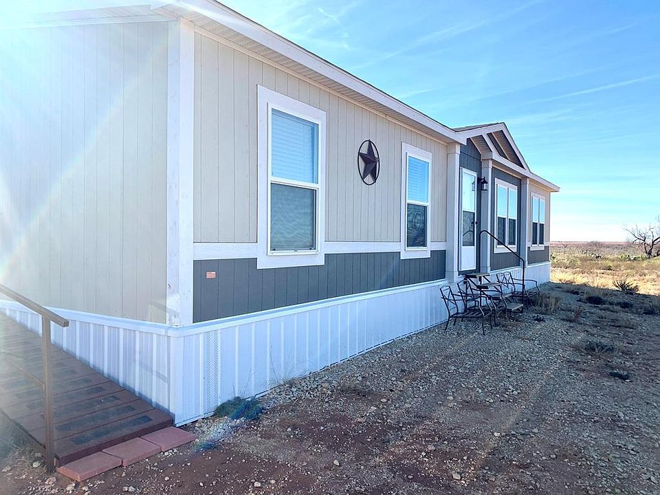 1st image of 699 W Colorado Ave