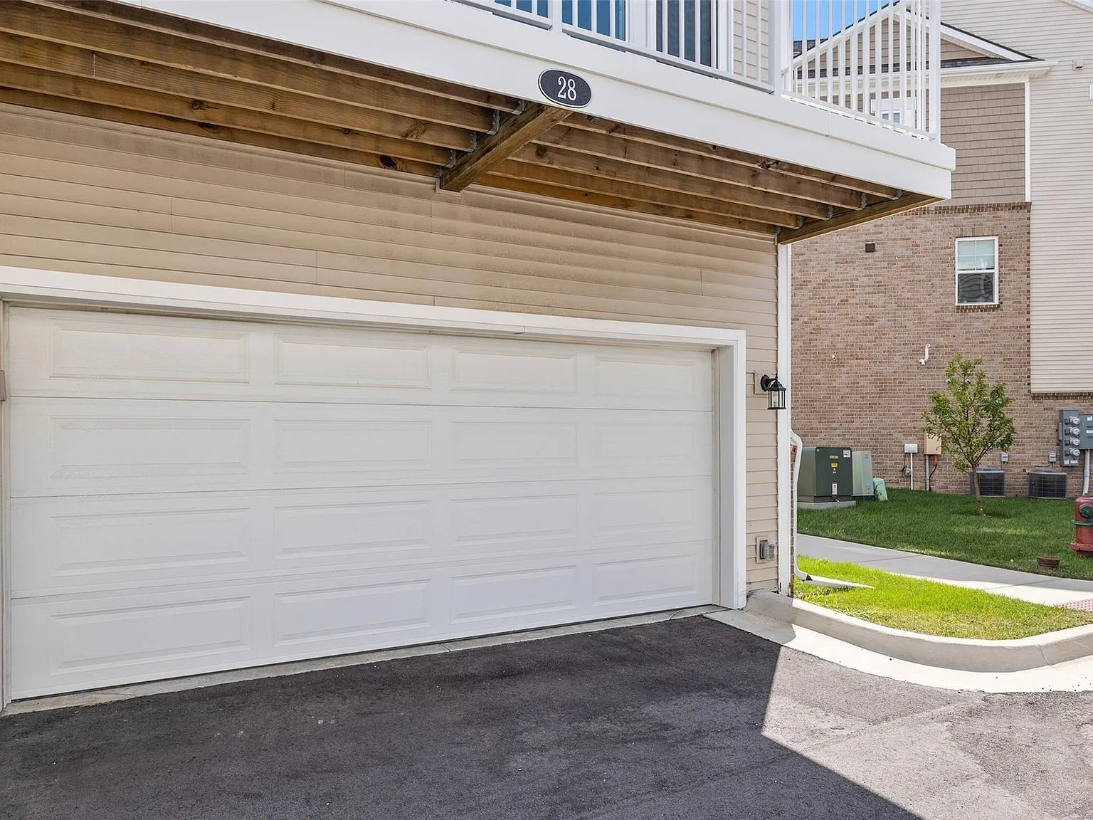 2500 Normandy Rd — Photo 3