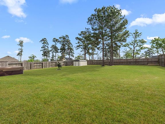 5th image of 18843 Maverick Ranch Rd E
