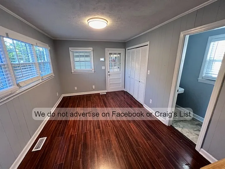 600 Glenville Ave — Photo 7
