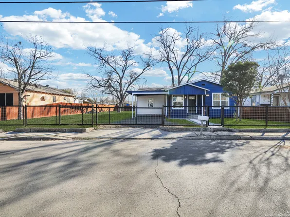 1112 Gladstone, San Antonio, TX 78225