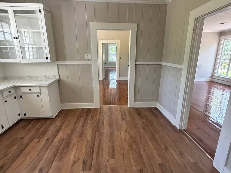 4520 Whitehaven Dr — Photo 17