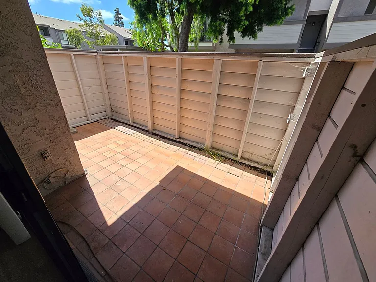 9169 Village Glen Dr #161 — Photo 2
