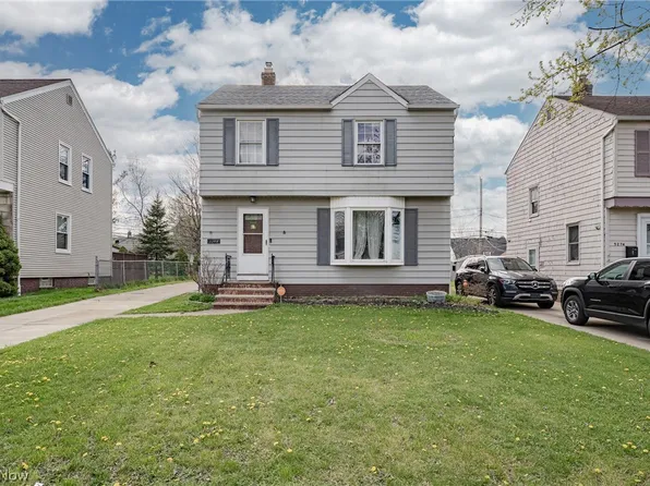 5278 E 119th St, Garfield Heights, OH 44125