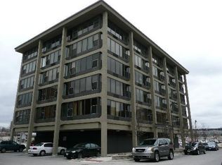 345 E Eastgate Pl APT 408, Chicago, IL 60616