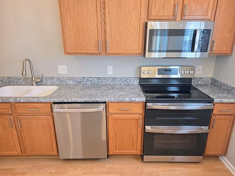 4543 NE McDougal Ln — Photo 9