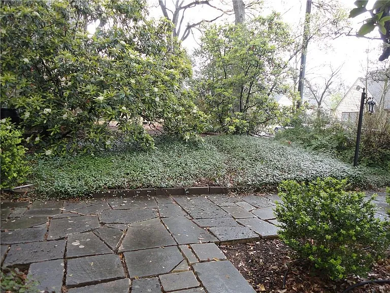 311 Moore Blvd #B — Photo 22