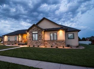 1704 N Grimes St, McPherson, KS 67460