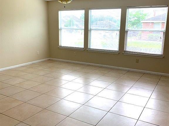 2nd image of 5403 Quail Cove Ln