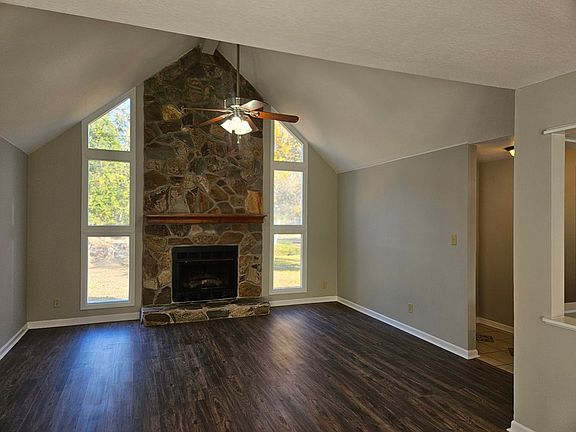 2nd image of 4158 Pebble Creek Dr
