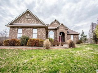 26 Grippe Ln, Jamestown, KY 42629