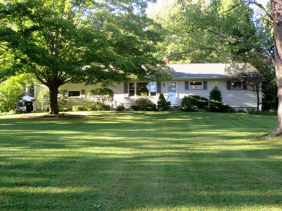 1st image of 8850 Taylor May