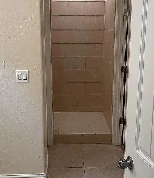 2316 N Divisadero St — Photo 19