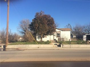 901 S Swenson St, Stamford, TX 79553