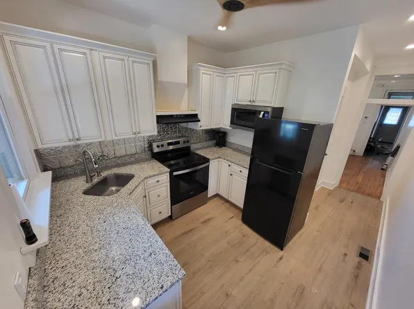 845 Powers St, Baltimore, MD 21211