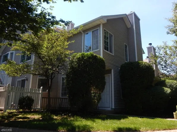 9 Pendleton Ct, Bedminster, NJ 07921