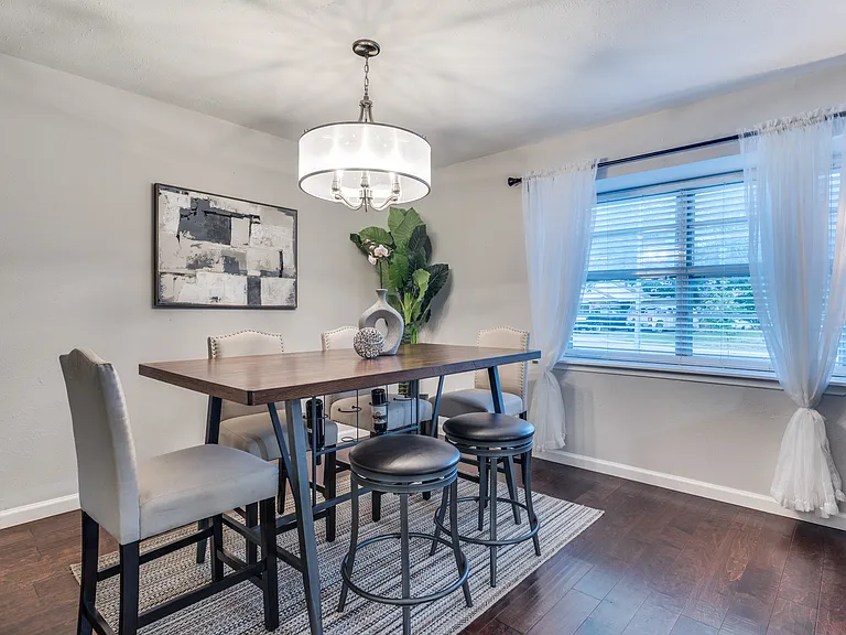 13019 Glenside Dr — Photo 6