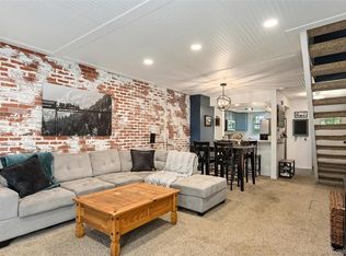 7230 Devinney Ct APT B, Arvada, CO 80005