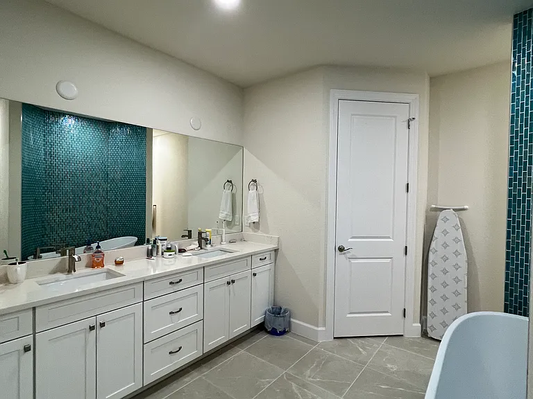 2519 SW 46th St — Photo 10