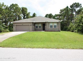 1050 Pasadena Rd SE, Palm Bay, FL 32909