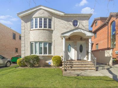 244-69 61st Avenue, Flushing, NY, 11362