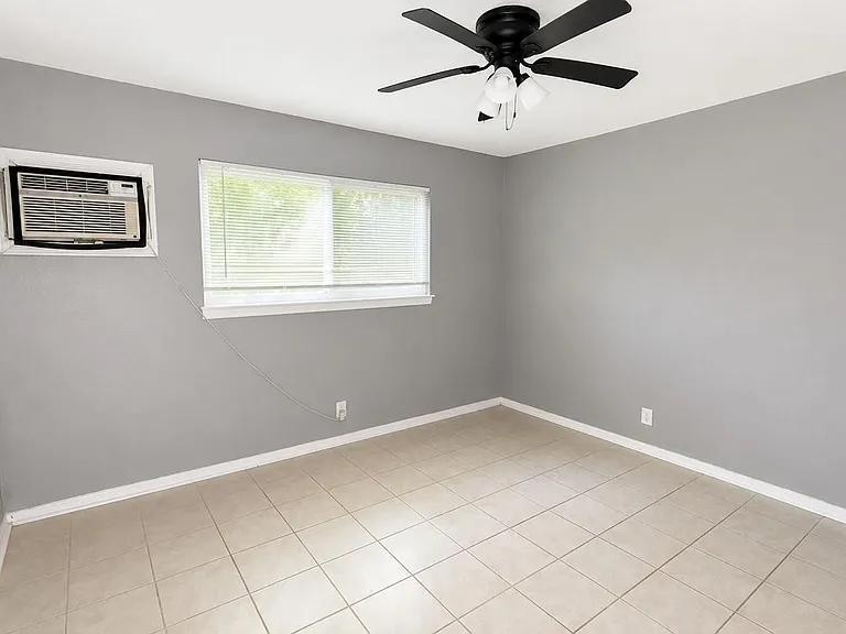 811 Colquitt St #3 — Photo 4