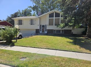 9892 S 2270 E, Sandy, UT 84092