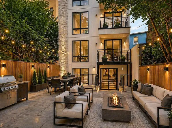 156 Tompkins Ave APT 1R, Brooklyn, NY 11206