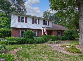 821 School Rd, York, PA 17407