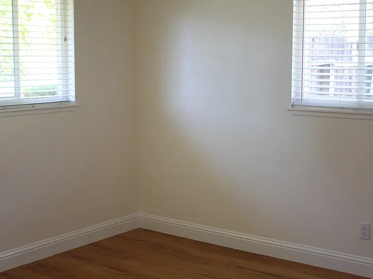 3610 Cerrito St — Photo 31