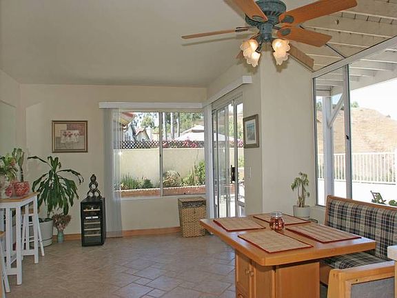 Kitchen and Breakfast Nook
