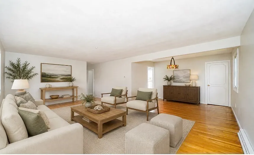 4 bed, 2.0 bath, 2020 sqft, $4,750 — Photo 4