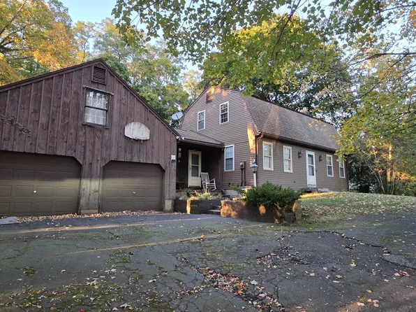 19 Phelps Road, East Windsor, CT 06088