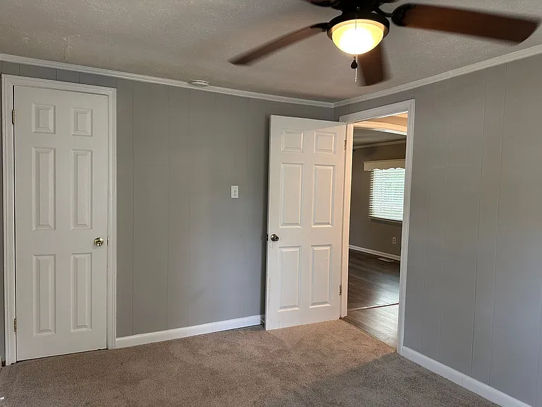 420 W Mountain Dr — Photo 15