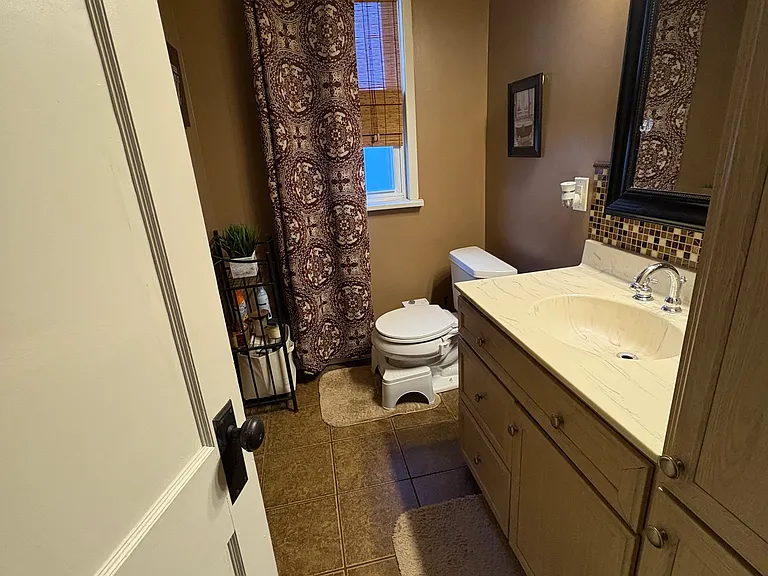 207 Delaware Ave — Photo 10