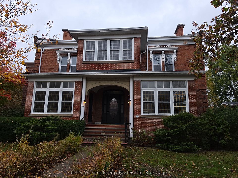1st image of 35 King St #1