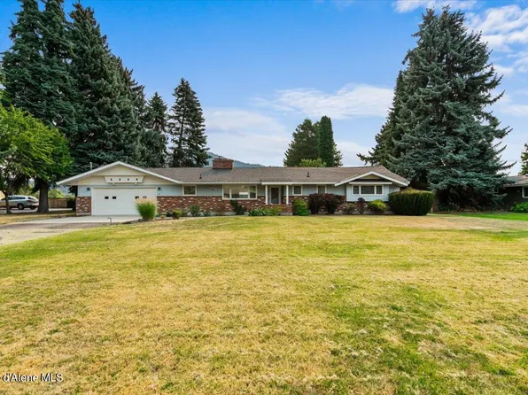 5976 N Mount Carrol St, Dalton Gardens, ID 83815