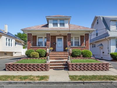53 Cliff St, Haledon, NJ, 07508