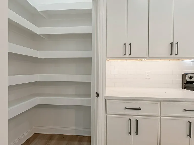 1268 Cedar Haven Ave — Photo 11