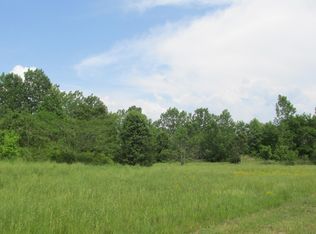 Mose Dr, Sparta, TN 38583