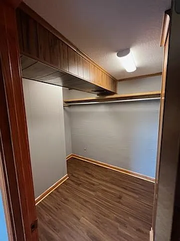 1725 S Forest Dr — Photo 10