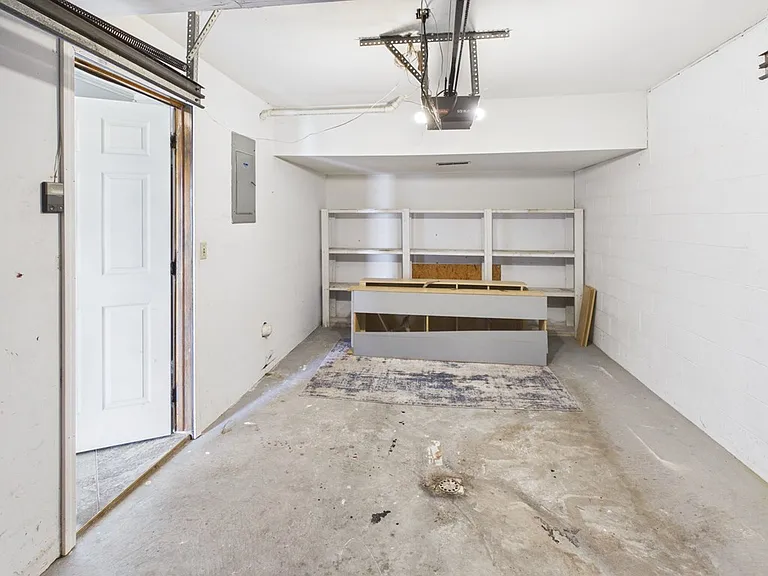 105 Northwood Dr — Photo 24