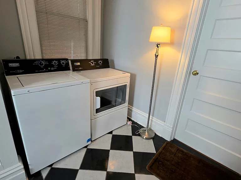115 S Arthur Ashe Blvd #2 — Photo 28