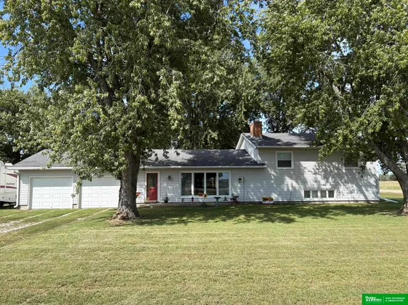 7250 E Military Ave, Fremont, NE 68025