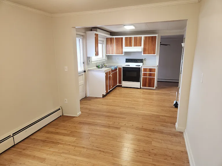 614 Main St #B1 — Photo 8