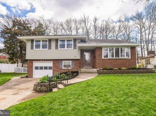 426 Kingston Dr, Cherry Hill, NJ 08034